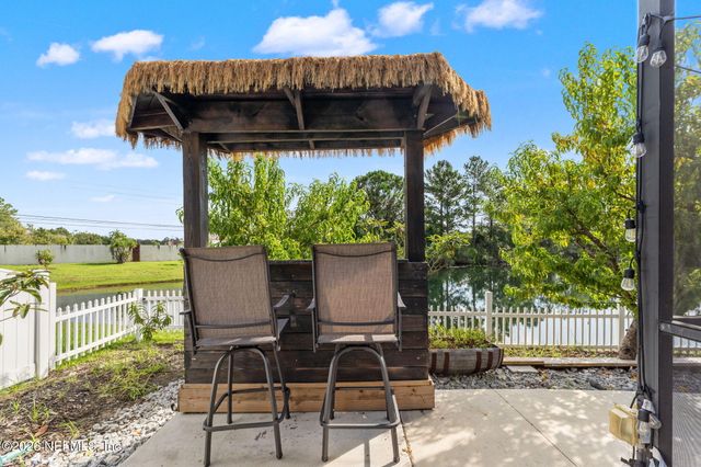 11828 COLLINS CREEK Drive, Jacksonville, FL 32258