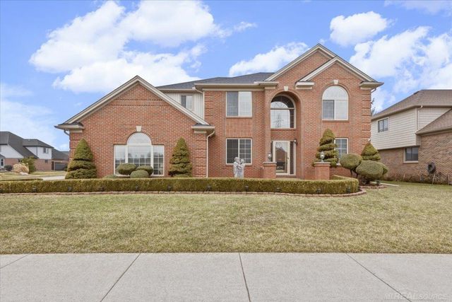 51381 Mauro Lane, Macomb Twp, MI 48042