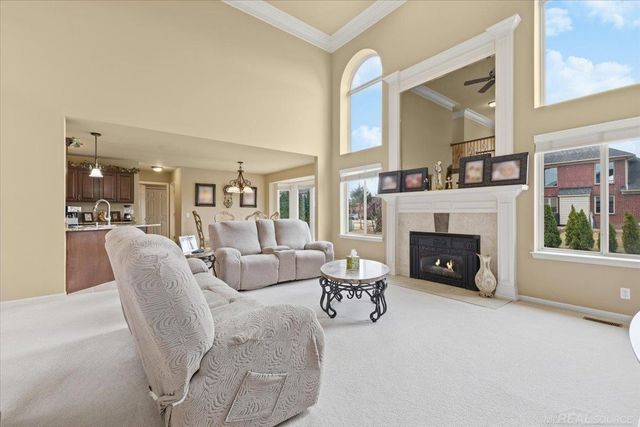 51381 Mauro Lane, Macomb Twp, MI 48042