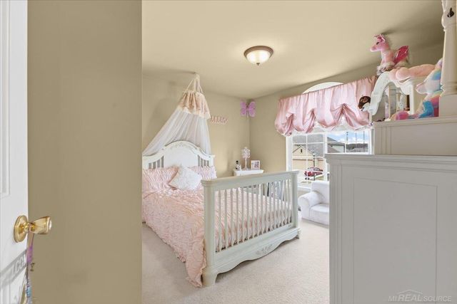 51381 Mauro Lane, Macomb Twp, MI 48042