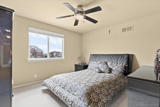 51381 Mauro Lane, Macomb Twp, MI 48042