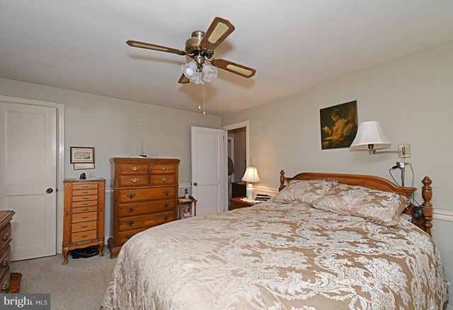 561 PARK AVE, Harleysville, PA 19438