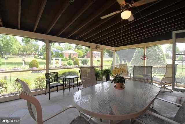 561 PARK AVE, Harleysville, PA 19438