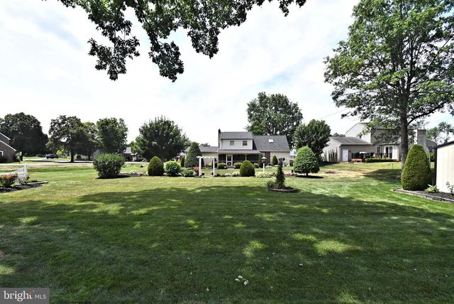 561 PARK AVE, Harleysville, PA 19438