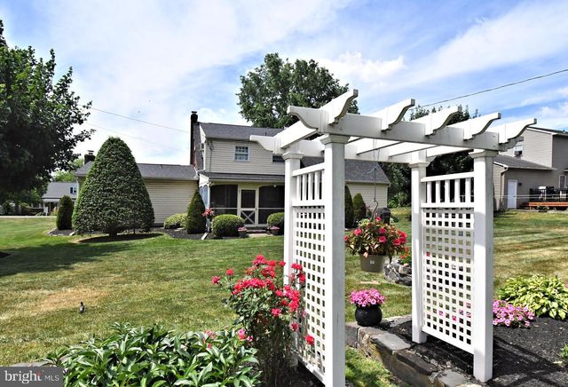 561 PARK AVE, Harleysville, PA 19438