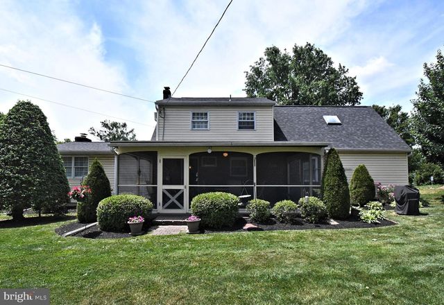 561 PARK AVE, Harleysville, PA 19438
