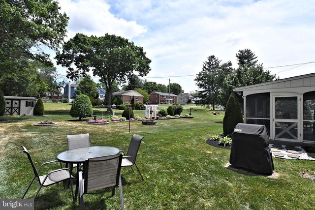 561 PARK AVE, Harleysville, PA 19438