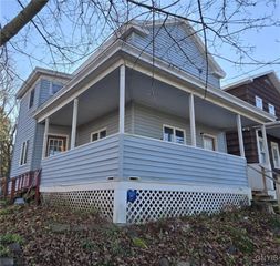 1 Clinton Terrace, Elbridge, NY 13080