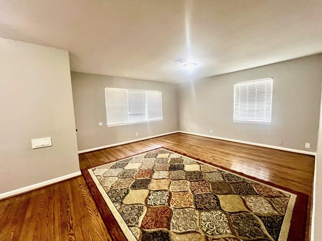 919 Saddle Rock Drive, Houston, TX 77088