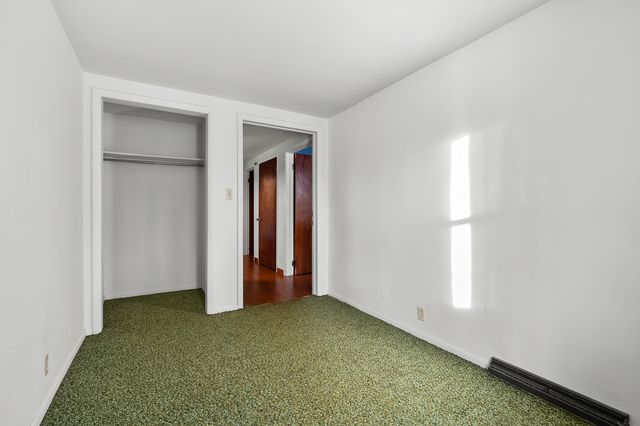 412 6th Avenue, Three Rivers, MI 49093