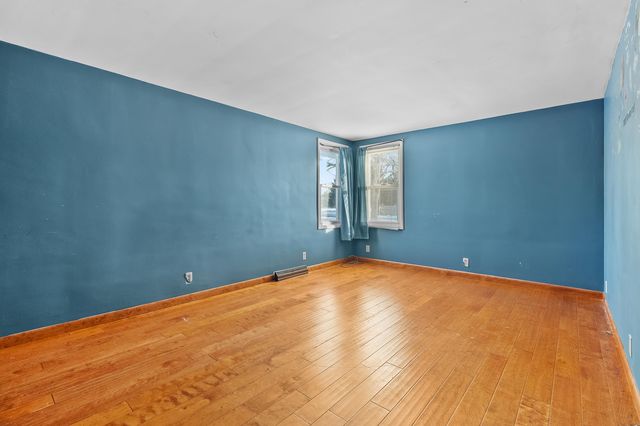 412 6th Avenue, Three Rivers, MI 49093