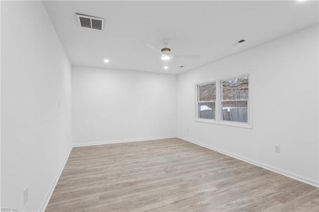 426 Nicewood DR, Newport News, VA 23602