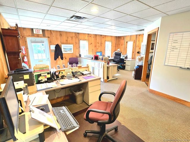 60 Central Avenue, Bloomfield, CT 06002