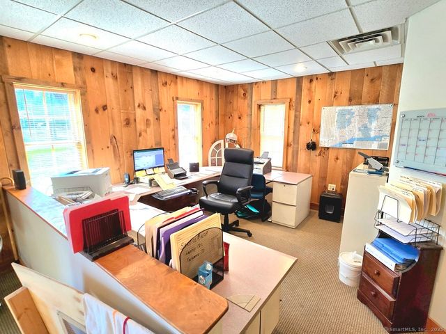 60 Central Avenue, Bloomfield, CT 06002