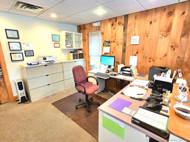 60 Central Avenue, Bloomfield, CT 06002
