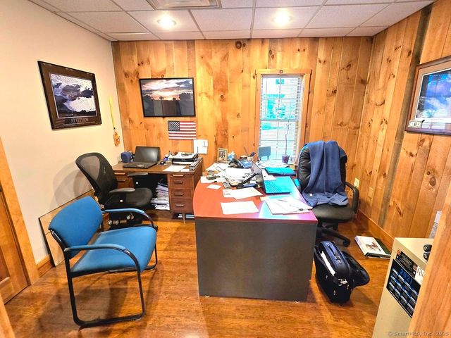 60 Central Avenue, Bloomfield, CT 06002