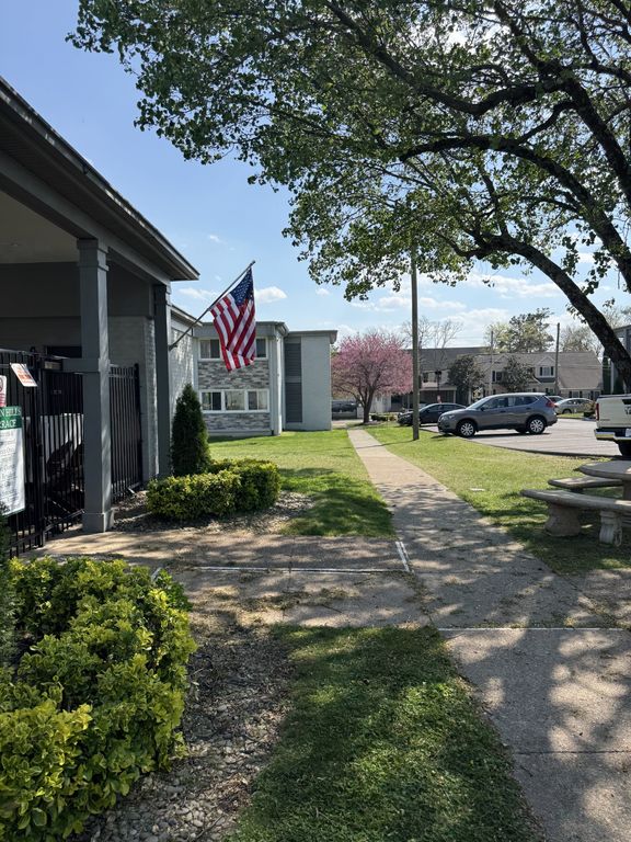 1900 Richard Jones Rd Apt A208, Nashville, TN 37215