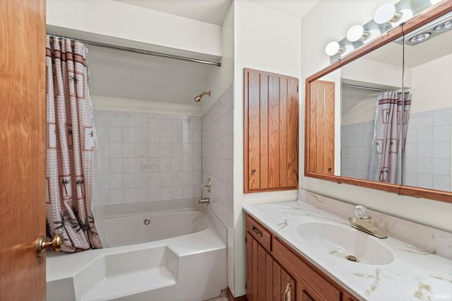 1724 Bent Tree Trail, West Lafayette, IN 47906