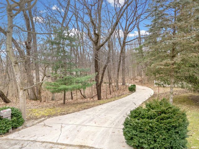 1724 Bent Tree Trail, West Lafayette, IN 47906