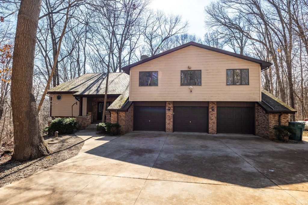 1724 Bent Tree Trail, West Lafayette, IN 47906