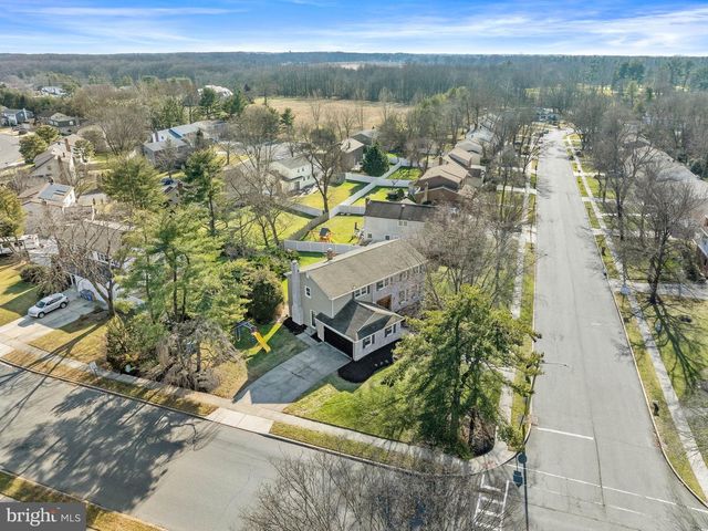 416 COUNTRY CLUB DR, Cherry Hill, NJ 08003