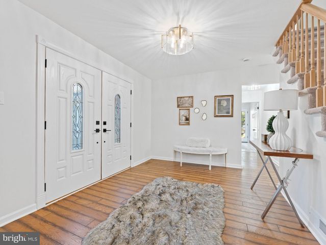 416 COUNTRY CLUB DR, Cherry Hill, NJ 08003