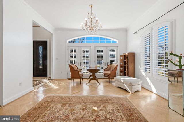 9607 SINGLETON DR, Bethesda, MD 20817