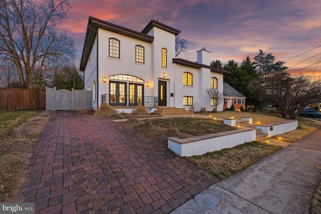 9607 SINGLETON DR, Bethesda, MD 20817
