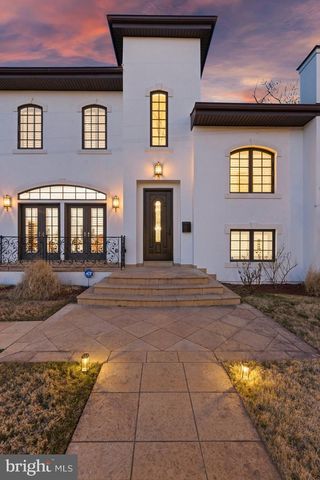 9607 SINGLETON DR, Bethesda, MD 20817