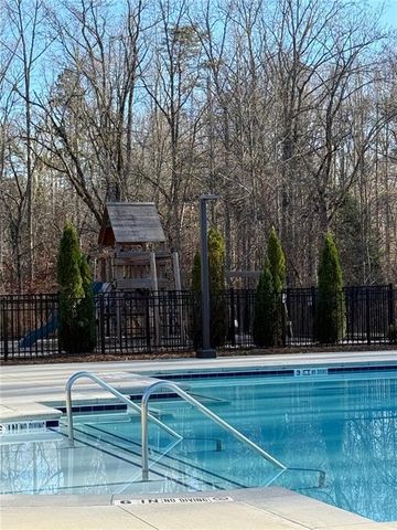 287 Sequoia Lane, Dawsonville, GA 30534