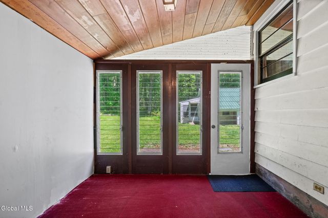 1130 Sanders Road, Glenville, NY 12302