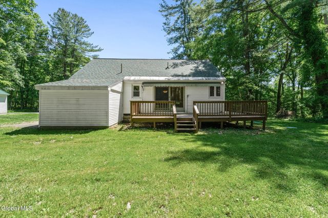 1130 Sanders Road, Glenville, NY 12302