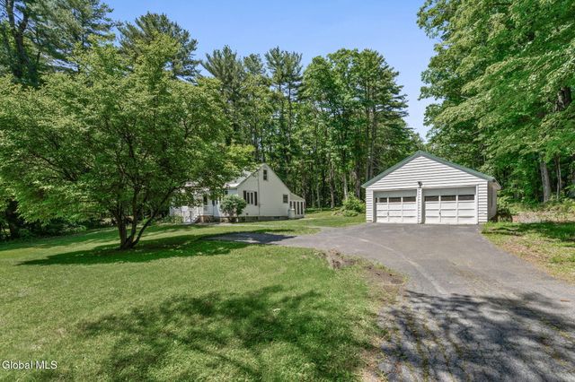 1130 Sanders Road, Glenville, NY 12302