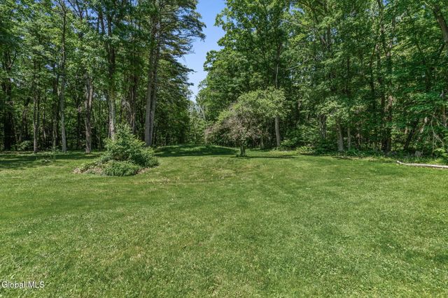 1130 Sanders Road, Glenville, NY 12302