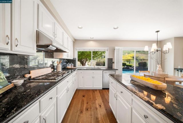 25 Greenridge Pl, Danville, CA 94506