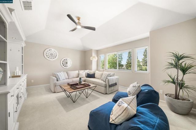 25 Greenridge Pl, Danville, CA 94506