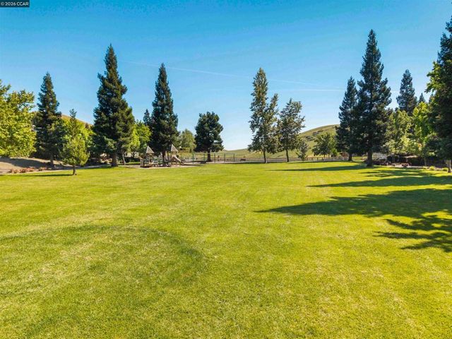 25 Greenridge Pl, Danville, CA 94506
