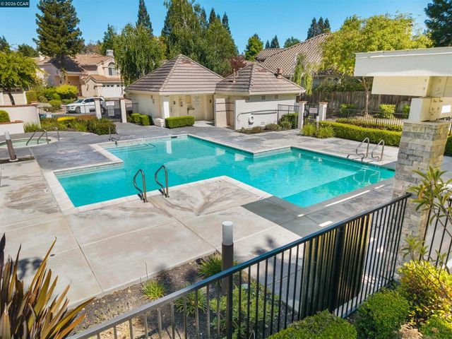 25 Greenridge Pl, Danville, CA 94506