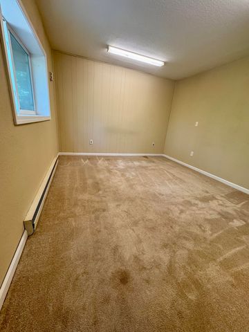 700 BON GOR CT, Columbia, MO 65202
