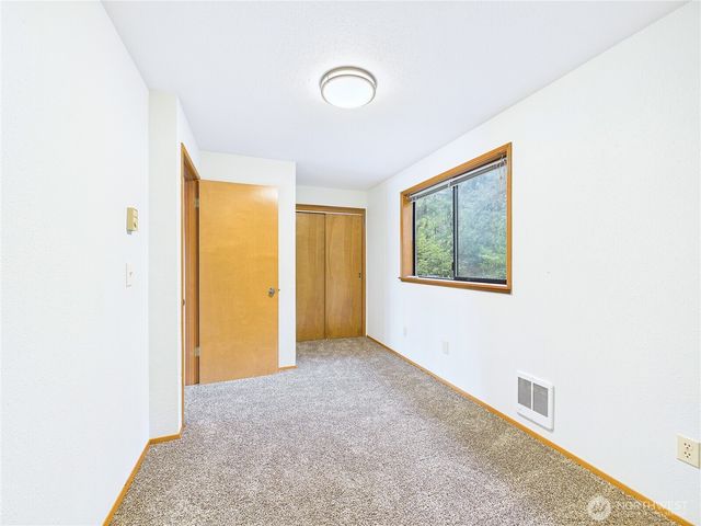 1341 E Beaver Avenue, Shelton, WA 98584