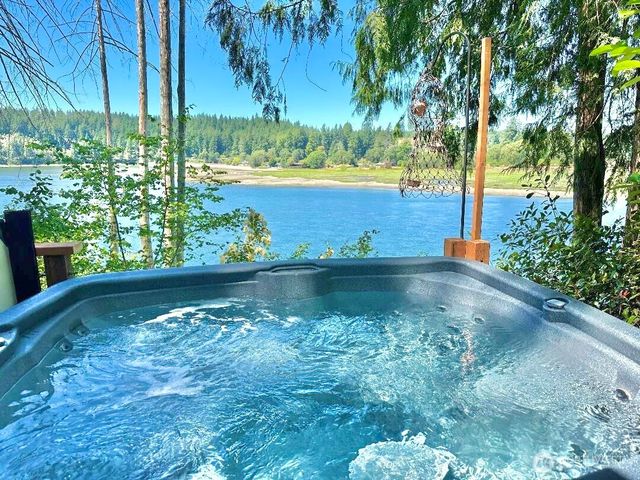 1341 E Beaver Avenue, Shelton, WA 98584