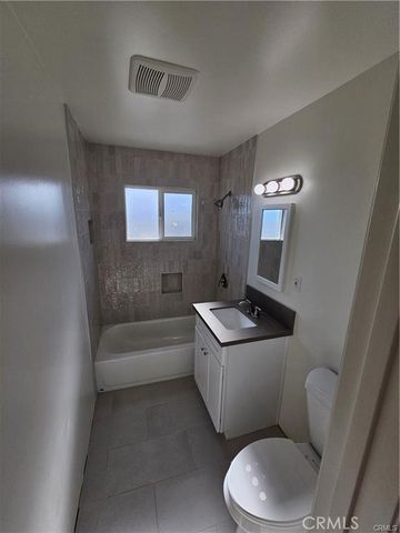 554 E Hurst 4, Covina, CA 91723