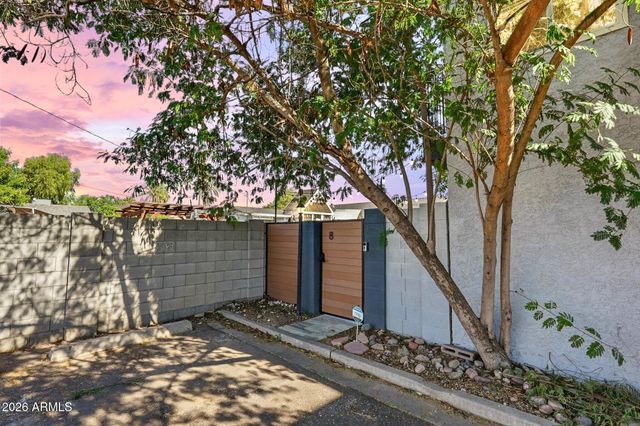 4142 N 11TH Street 8, Phoenix, AZ 85014