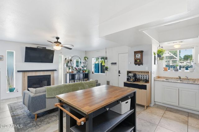 4142 N 11TH Street 8, Phoenix, AZ 85014