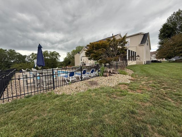 252 Park Trails Court, Newark, OH 43055