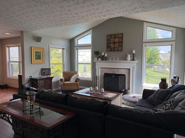 252 Park Trails Court, Newark, OH 43055