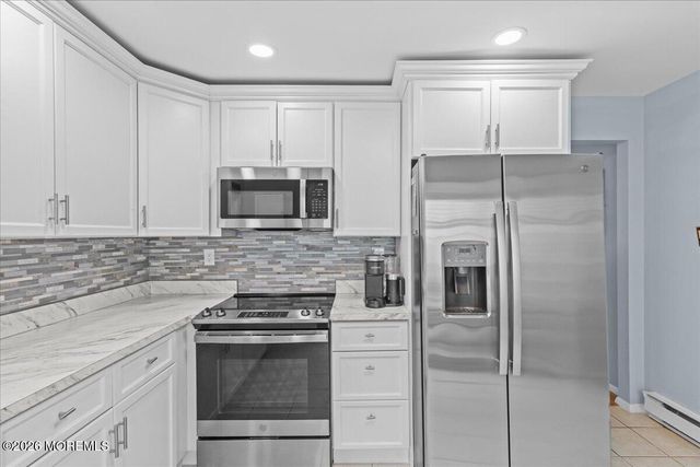 492 A New Castle Court, Manchester, NJ 08759