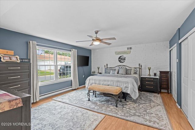 492 A New Castle Court, Manchester, NJ 08759