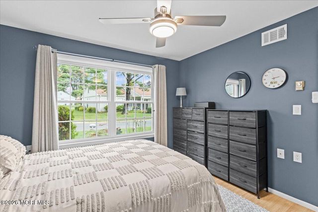 492 A New Castle Court, Manchester, NJ 08759