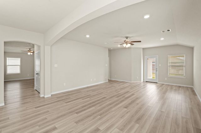 1164 Kennesaw Drive, College Station, TX 77845